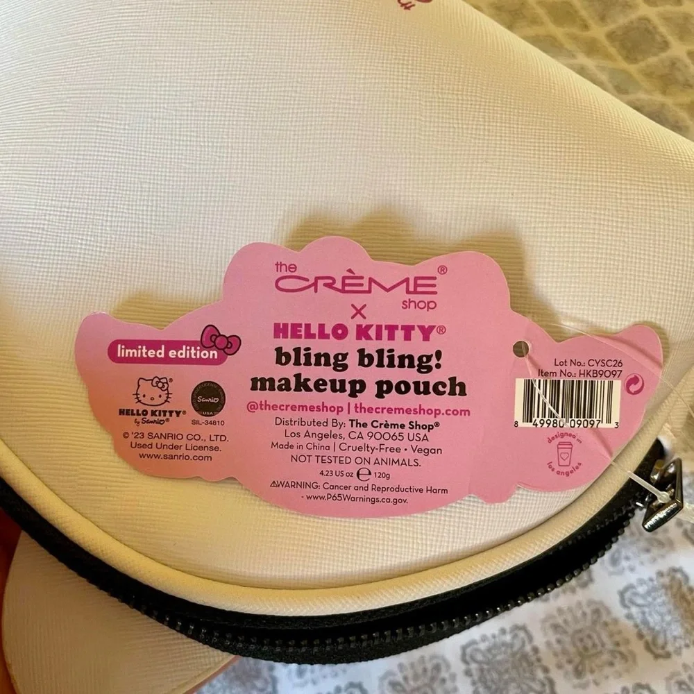 Crème Shop x Sanrio - Hello Kitty Makeup Pouch